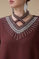 جلابية طويلة بني بتطريز انيق