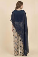 جمبسوت مخملي بطبعة زهور بوشاح كامل