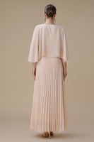 جلابية أنيقة وردي بليسيه وطبقة مطرزة