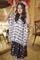 طقم فتيات الكون