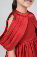 فستان بتنورة الفقاعة