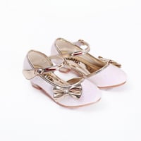 حذاء كلاسك لامع