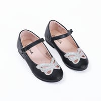 حذاء الفراشه اللامع