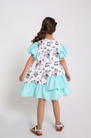 فستان إبرة يوم مصممة