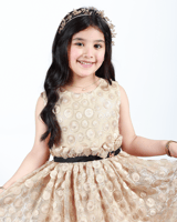 فستان دوائر الذهب