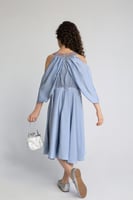 فستان الكريستال