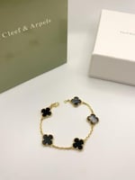 سوارة مستوحاة من فان كليف اسود