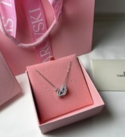 سلسال مستوحى من سوارفسكي بطه كحلي