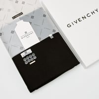 قطعة ثوب جيفنشي الفاخر - ألوان متعددة شتويه بجودة...