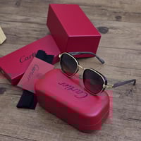 بوكس ساعة ونظارة مع الملحقات