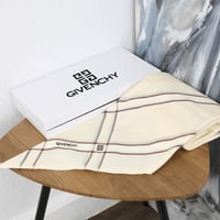 شماغات جفنشي لون بيج الاصدار الجديد