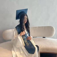 عباية تخرج لون سكري 2025