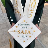 عبايه تخرج لون زيتي تطريز حسب الطلب 2025