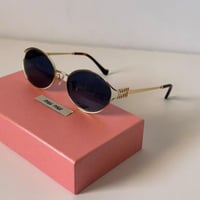 نظارة نسائية ميو ميو miu miu