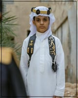 مجند ولادي لون زيتي مطرز باسم