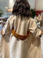 فروة اطفال شتويه بناتي ولادي بالاسم