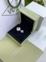 خواتم ماركة فان كليف بألوان متعددة مع الملحقات