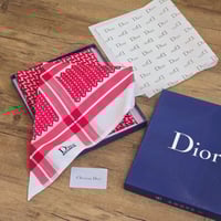 شماغ العيد من ديور 2025 الأكثر طلبا