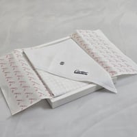 شماغ كارتير أحمر | أبيض