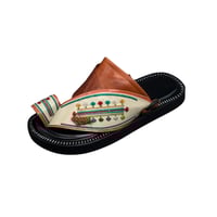 حذاء رجالي لون بيج 2000