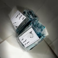 قمر الدين حامض حلو شريط ازرق