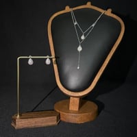 عقد دورين أنيق ومميز