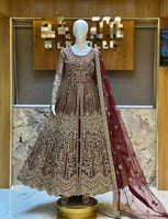 خمري يقول لك انت الحكاية كلها