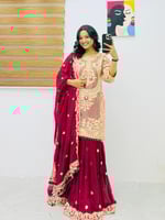 اطلالة قوية تعكس الثقة