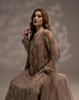 لمسة الملوكية بلون الرمال الراقية