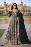 فستان عيد ملكي داكن