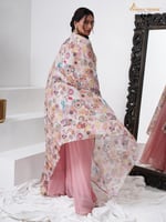 وردة الملوك طقم هندي وردي بتطريز أنيق ينبض أنوثة