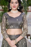 ساري رصاصي بتطريز ذهبي فاخر