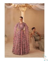 ليلة العمر تبدأ بخطوتك الاولى