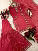 بنجابي هندي أحمر فخم