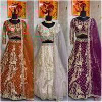 هينغا ملكية بتطريز ذهبي فاخر