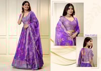 الوان تسرق الانظار وسحر لا يقاوم