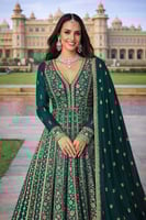 فستان عيد ملكي داكن