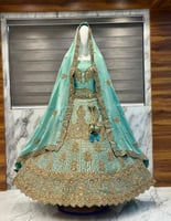 إشراقة الفيروز البراق