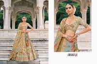 تنوع الالوان اناقة لا تتكرر