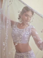 ساري العروس الرومانسي