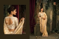 لبس عروس فاخر بتصميم ملكي