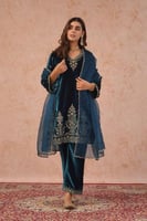 ازرقك يفرض الهيبه