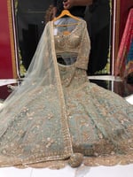 ساري عروس أزرق سماوي