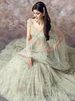 اطلالة هادئة تنبض بالرقي