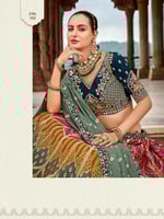 أسطورة الألوان الملكية