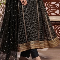 فستان ملكي مطرز أسود وتركوازي