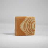 صابون طبيعي لحب الشباب - البرتقال و الشوفان