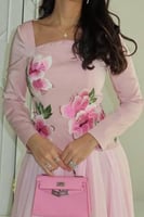 فستان كم طويل تطريز