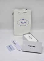 تغليف نظارة برادا