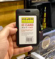 حامل بطاقة جلد طولي خاص بموظفين ارامكو